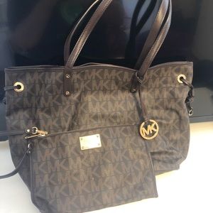 Michael Kors purse